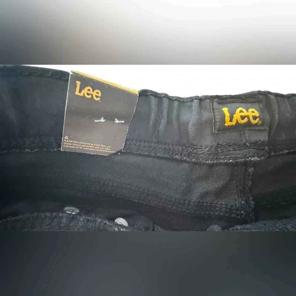 Lee brand new